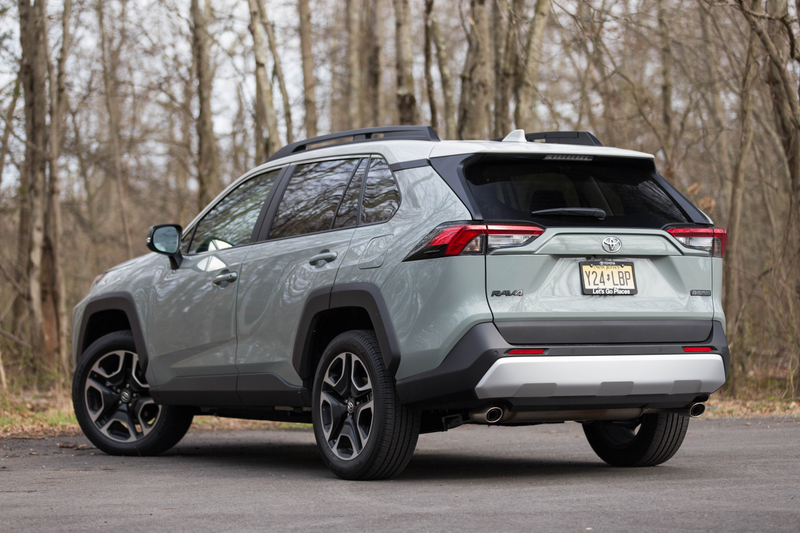 Illustration for article titled The 2019 Toyota RAV4 Can Almost Do It All